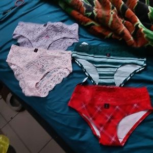 4 Pairs of Medium La Senza Panties